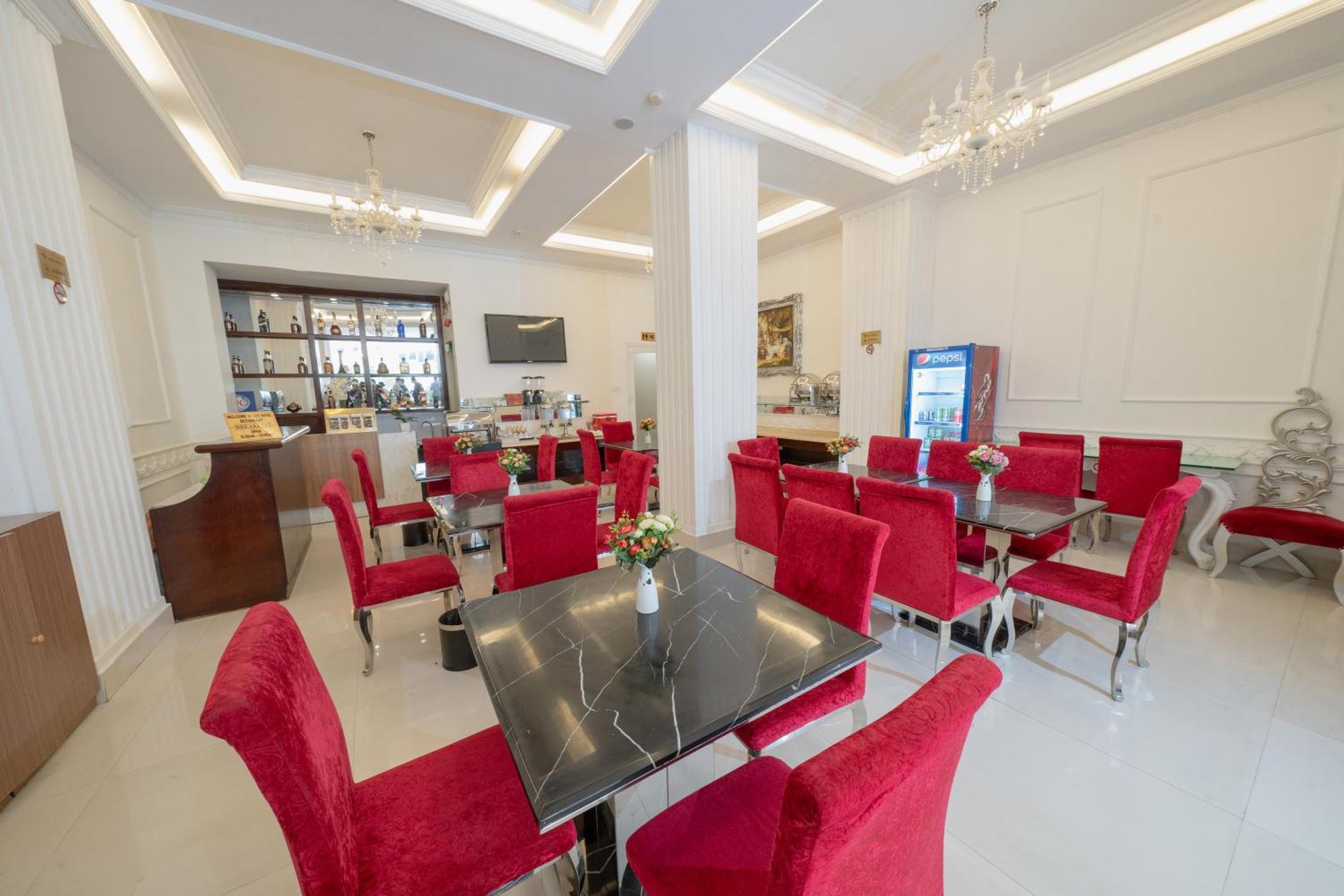הו צ'י מין סיטי A25 Hotel - 255 Le Thanh Ton מראה חיצוני תמונה