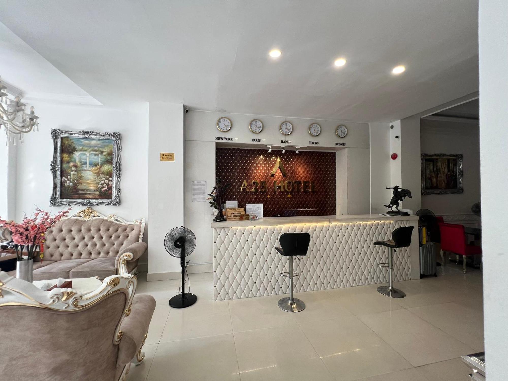 הו צ'י מין סיטי A25 Hotel - 255 Le Thanh Ton מראה חיצוני תמונה